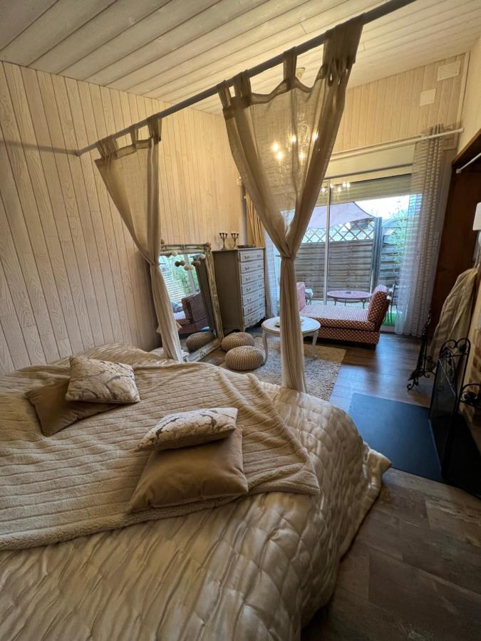 La Maisonnette De Cancan Mont-pres-Chambord Ngoại thất bức ảnh