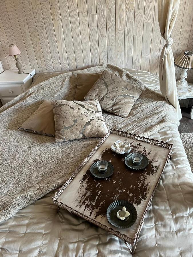 La Maisonnette De Cancan Mont-pres-Chambord Ngoại thất bức ảnh