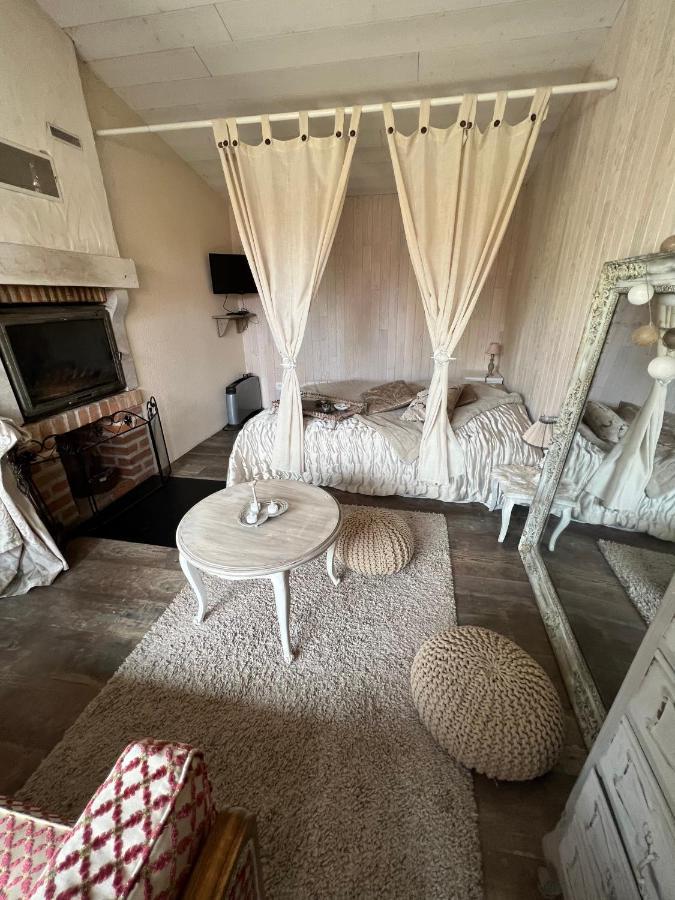 La Maisonnette De Cancan Mont-pres-Chambord Ngoại thất bức ảnh
