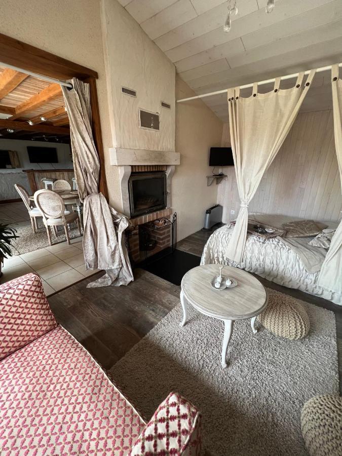 La Maisonnette De Cancan Mont-pres-Chambord Ngoại thất bức ảnh